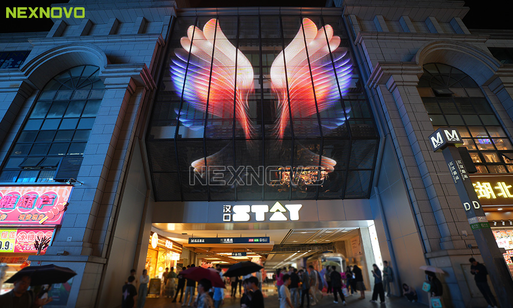 晶泓LED光電玻璃幕墻項目-江漢路.jpg 晶泓LED光電玻璃幕墻項目-江漢路.jpg