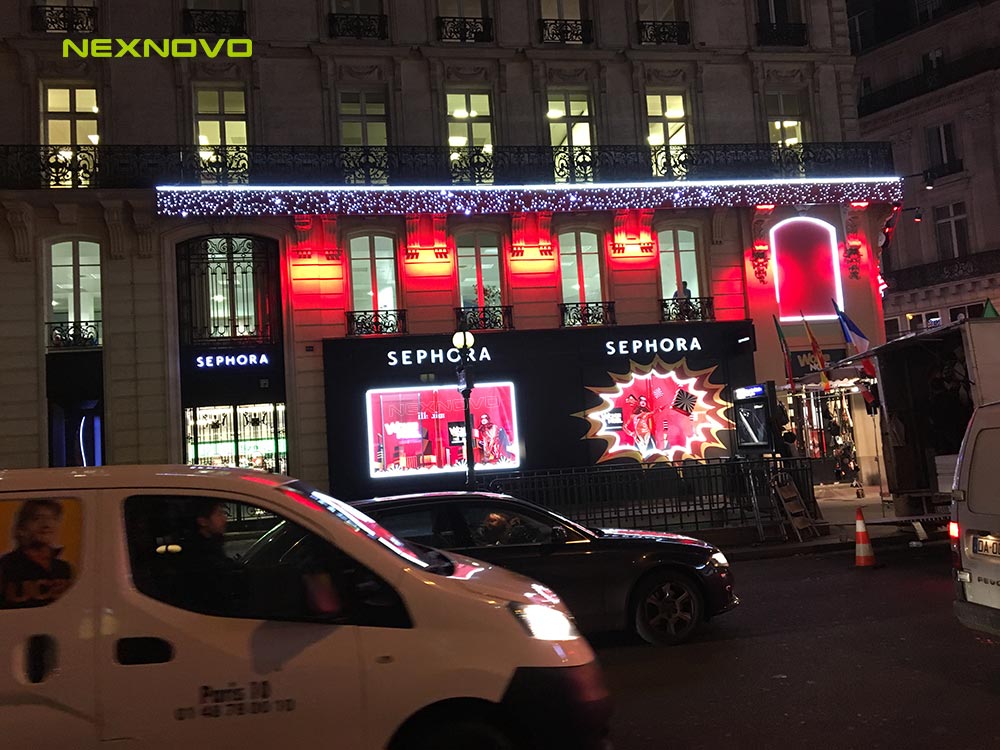 法國SEPHORA透明LED顯示屏項(xiàng)目