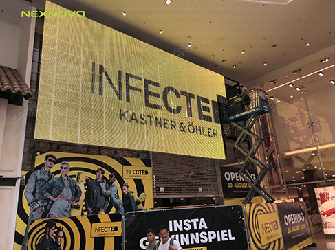 奧地利商場Plus City 晶泓透明顯示屏