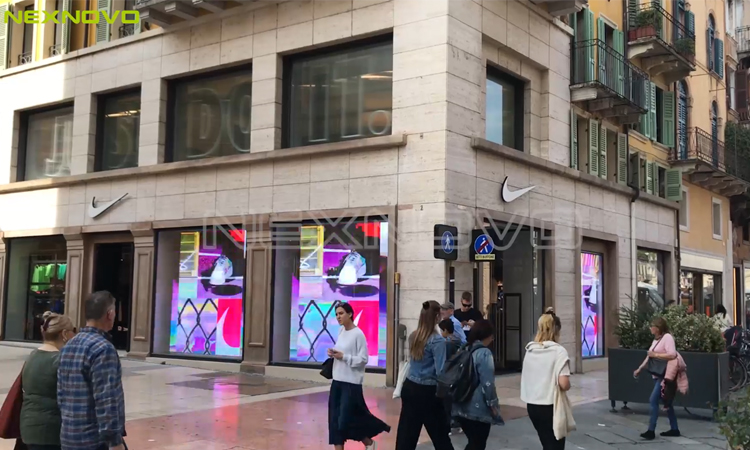 意大利NIKE耐克LED櫥窗透明屏項目