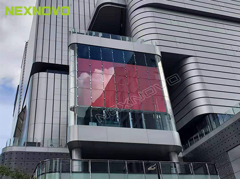 臺灣臺北市遠東百貨玻璃幕墻LED玻璃顯示屏項目