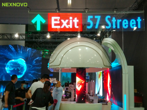 亞洲數(shù)字展覽展示博覽會(huì)NT睛屏系列LED玻璃導(dǎo)示屏項(xiàng)目