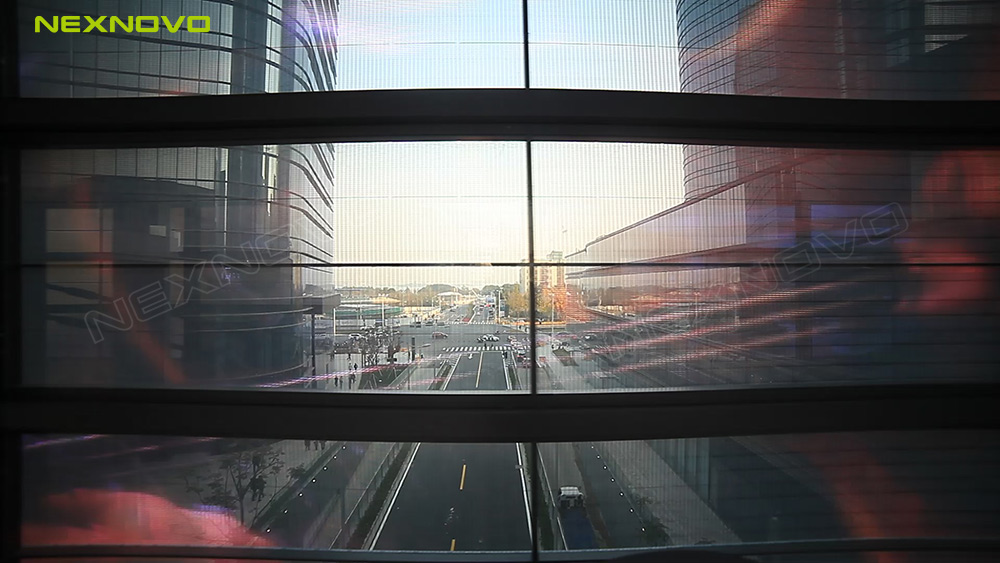 世界級都會地標綜合體項目連廊LED透明屏(圖3)