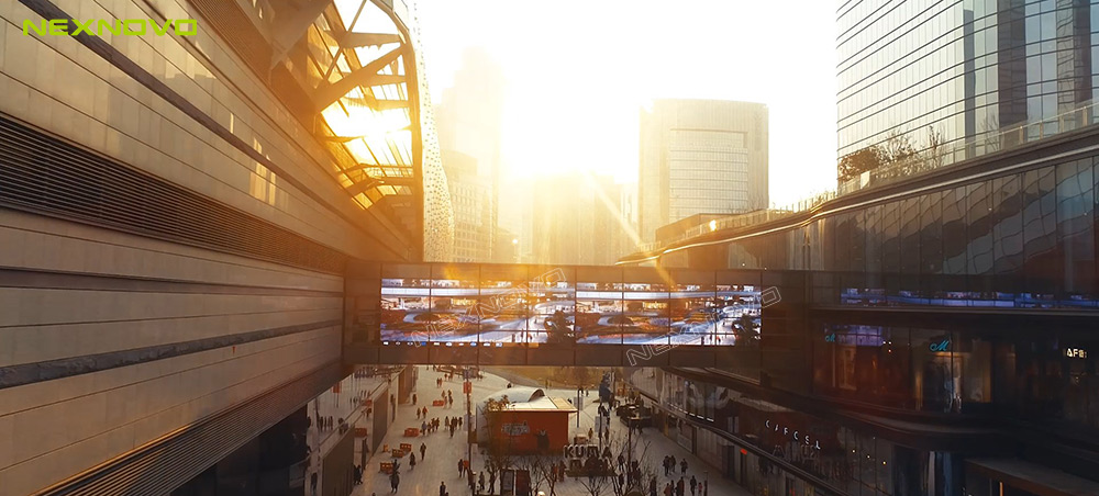 世界級都會地標綜合體項目連廊LED透明屏(圖5)