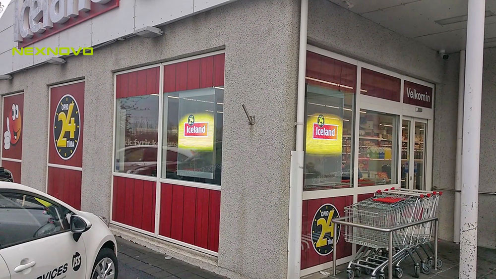 冰島超市透明LED顯示屏項(xiàng)目(圖1)