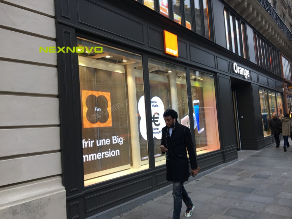 Orange法國電信再一次選擇晶泓LED透明屏(圖4)