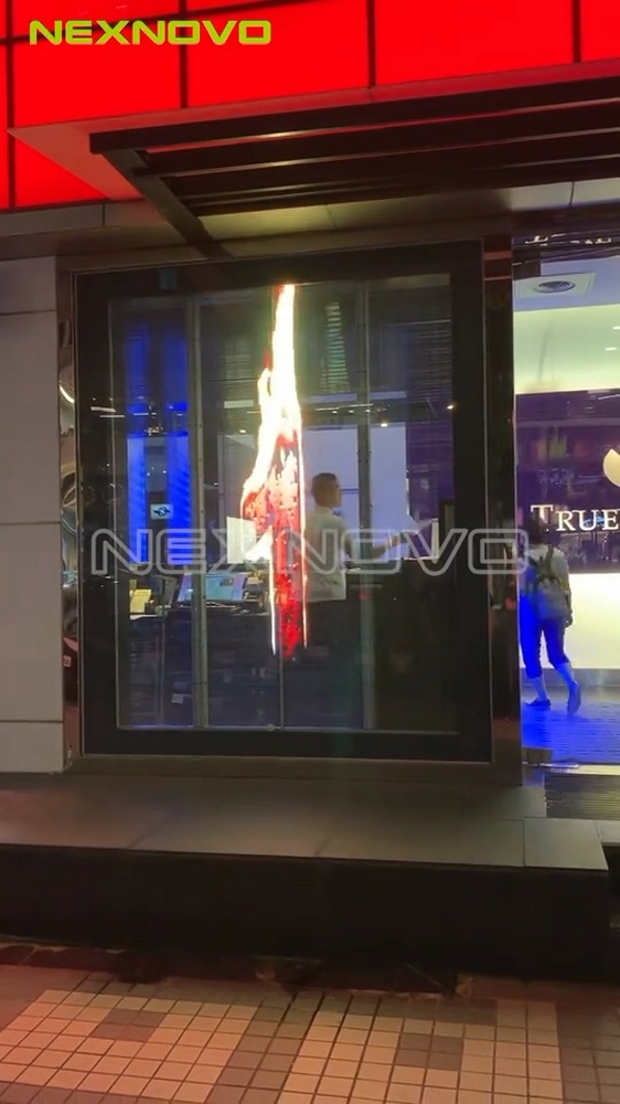 臺(tái)灣TRUE FITNESS 古亭健身館透明LED顯示屏項(xiàng)目(圖2)