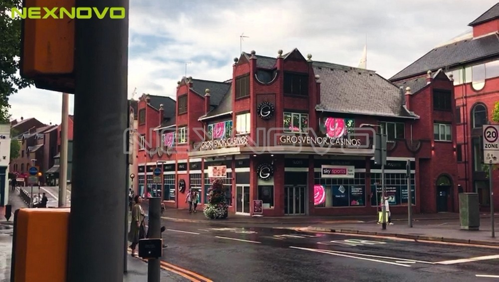 英國賭場(chǎng)廣告窗透明LED顯示屏項(xiàng)目(圖5)