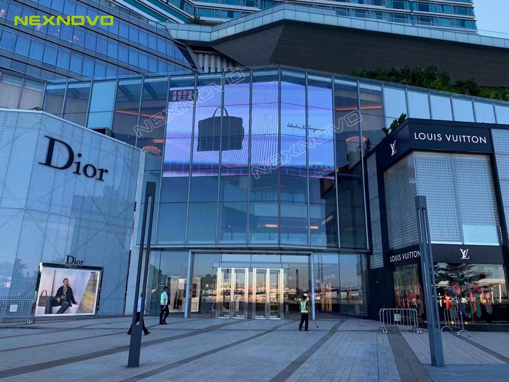 澳門壹號廣場透明LED玻璃屏項(xiàng)目(圖9)