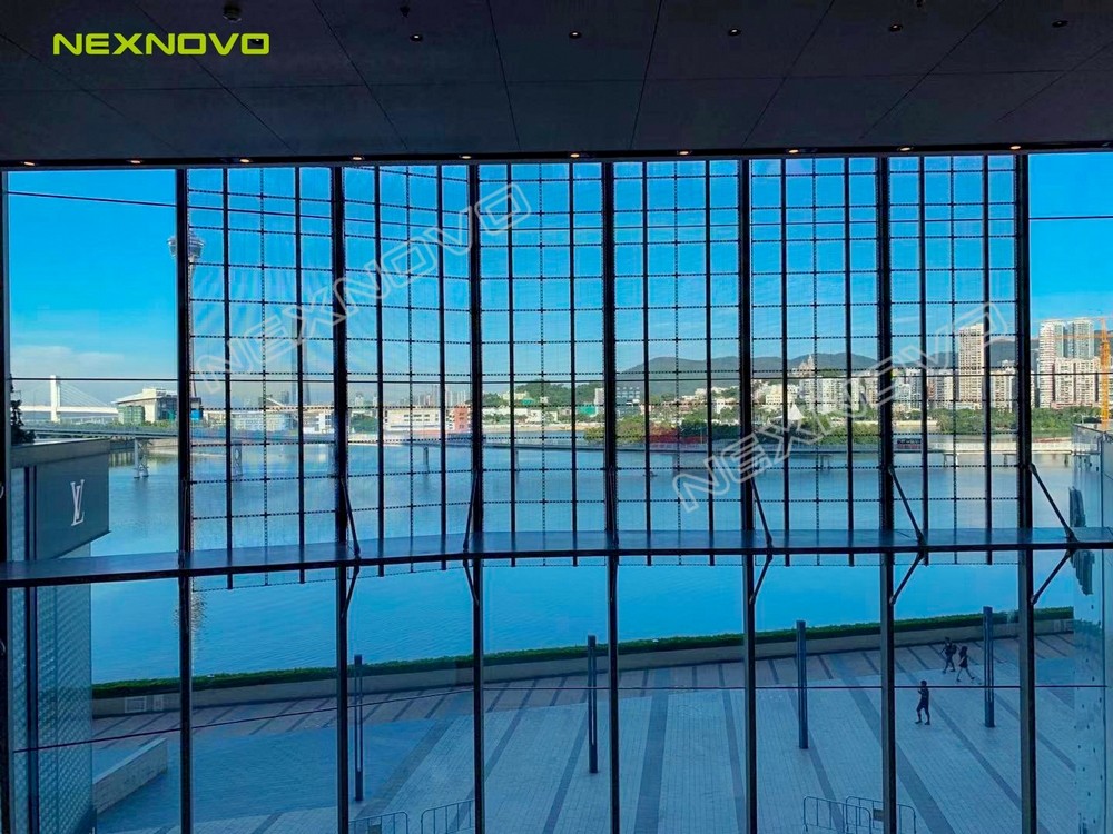 澳門壹號廣場透明LED玻璃屏項(xiàng)目(圖10)