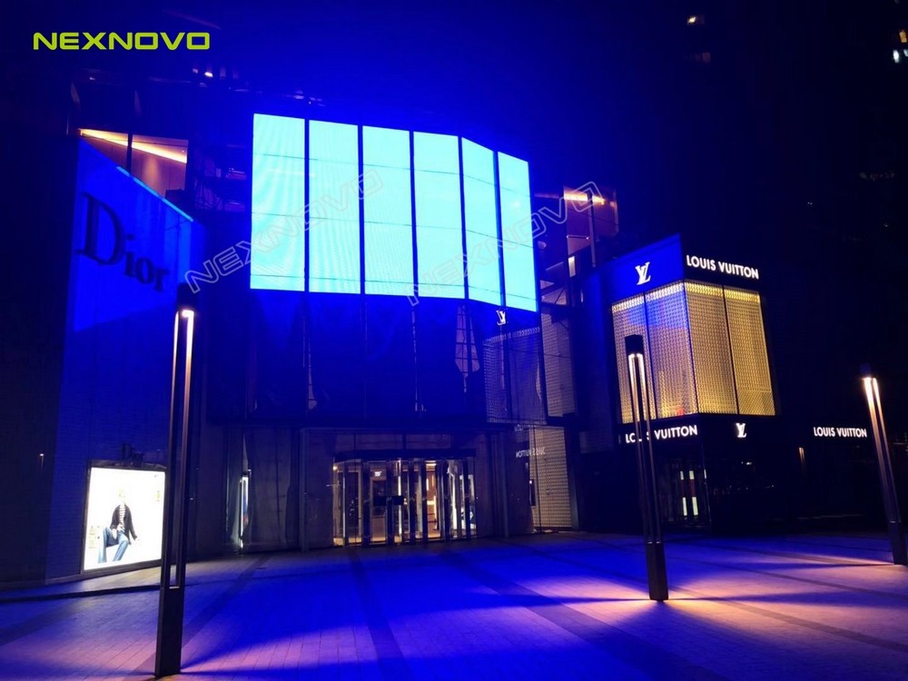 澳門壹號廣場透明LED玻璃屏項(xiàng)目(圖12)