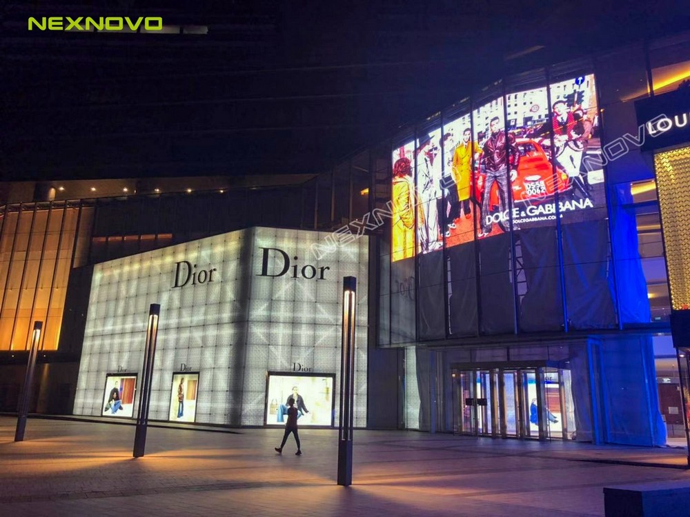 澳門壹號廣場透明LED玻璃屏項(xiàng)目(圖2)