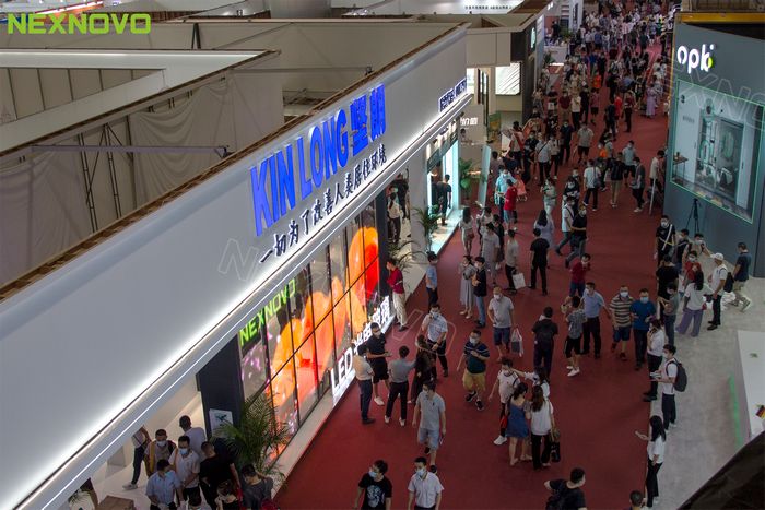 晶泓LED光電玻璃屏，建博會大放異彩，燃爆展會現(xiàn)場！(圖4)