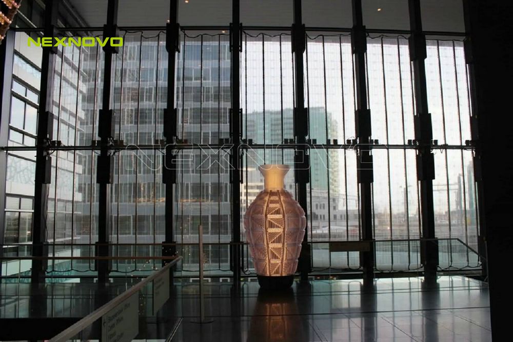 荷蘭海牙商場(chǎng)玻璃幕墻LED透明屏項(xiàng)目(圖5)